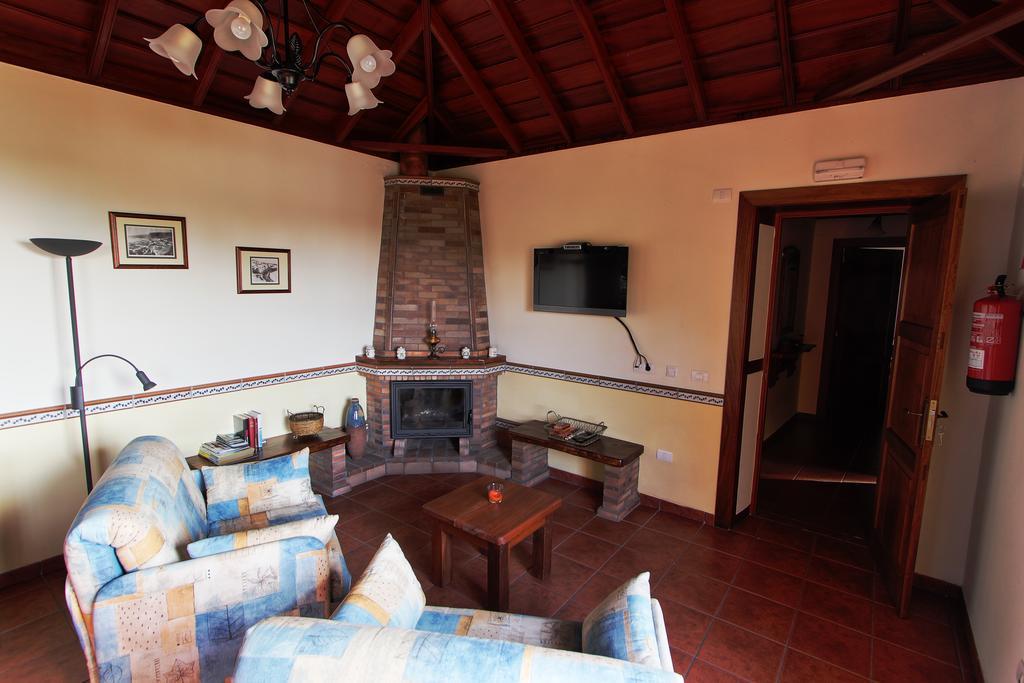 Casa Rural Hermana Hostal Breña Baja Exterior foto