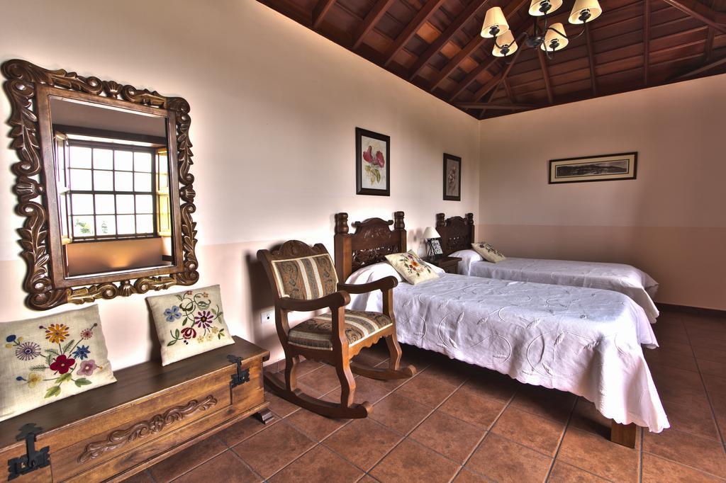 Casa Rural Hermana Hostal Breña Baja Exterior foto